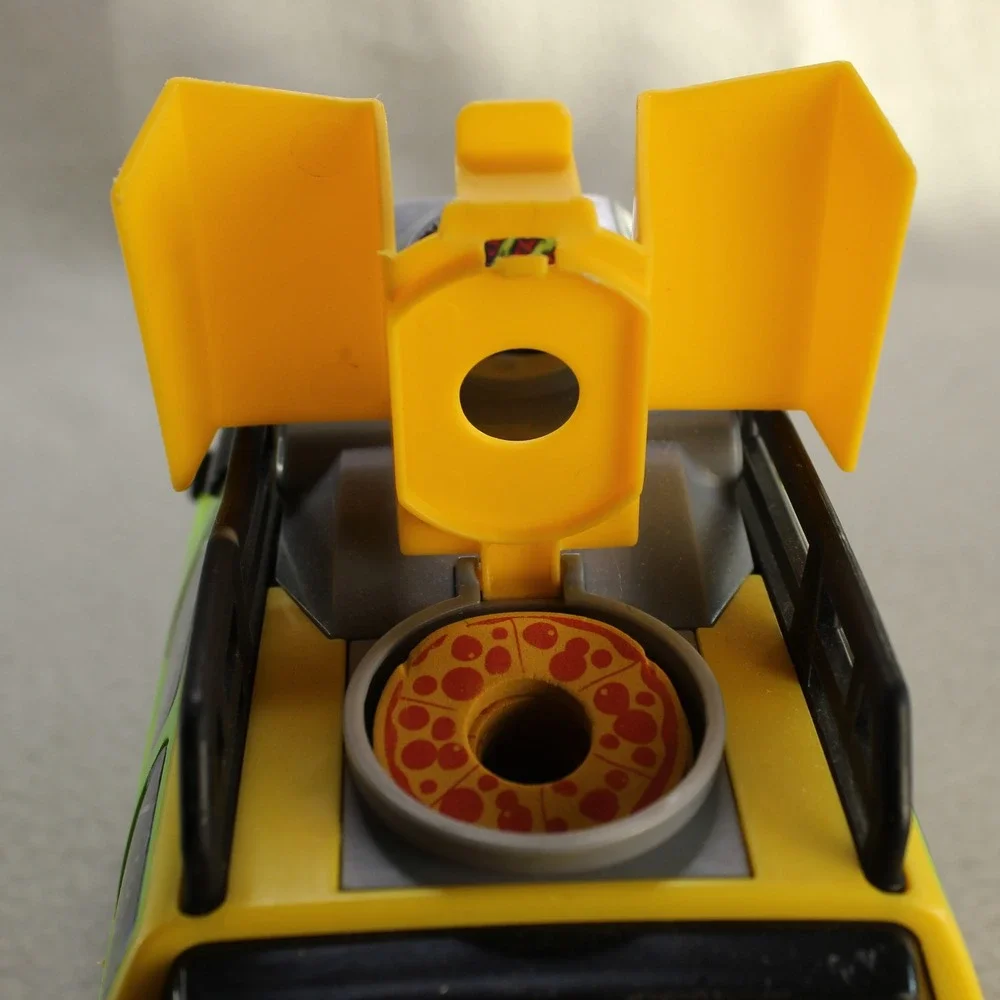 Funrise‎ TMNT Pizza Blaster RC Van Kids Yellow Good Mutant Mayhem Toy